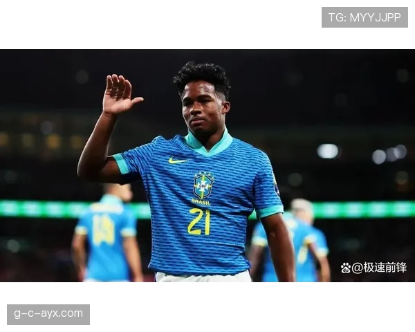 恩德里克对球队战术体系与比赛表现的影响解析 恩德里克对球队战术体系与比赛表现的影响解析